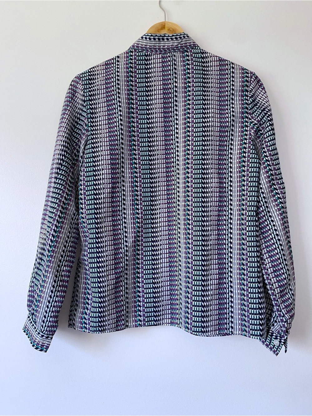 Vintage Geometric Multi-Stripe Patterned Button-Up Shirt - Blue & Purple - Picture 7 of 11